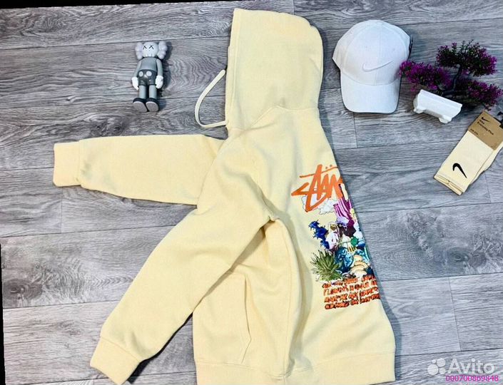 Желтый худи Stussy