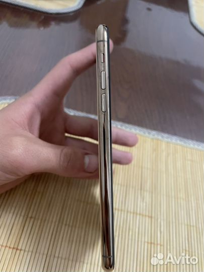 iPhone 11 Pro Max, 64 ГБ