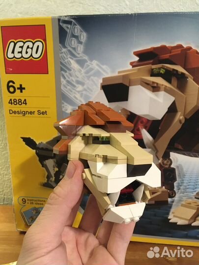 Lego 4884 Designer Set. Wild Hunters