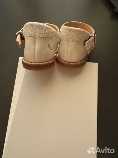 Босоножки для девочки 22 размер