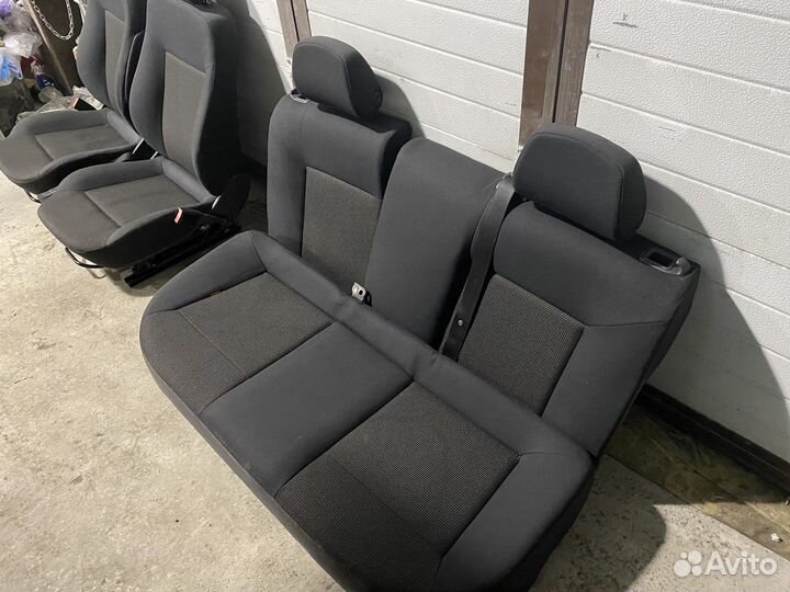 Салон opel astra h седан 2010 год