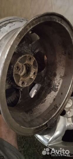 Комплект литых дисков