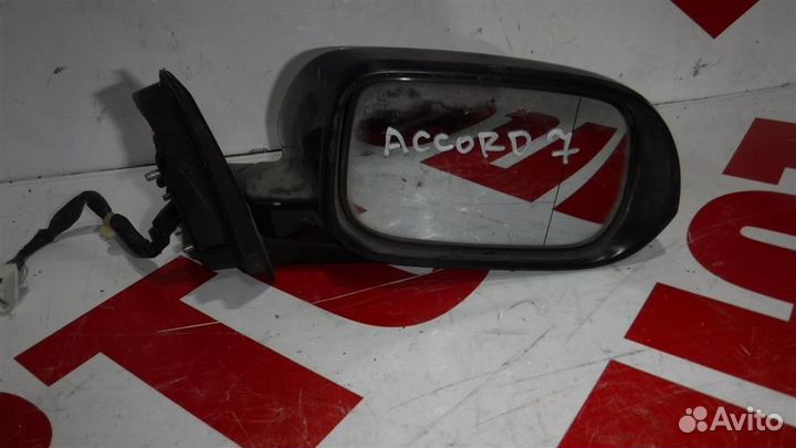 Зеркало правое электрическое Honda Accord VII 200