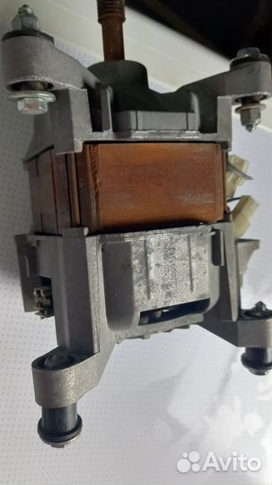 Двигататель стиральной машины