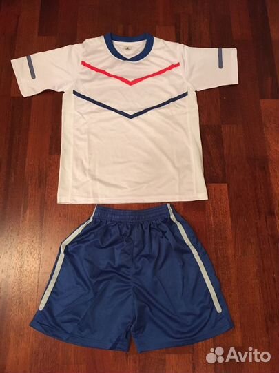 Футбольная форма для подростка