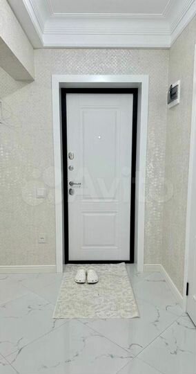 2-к. квартира, 65 м², 2/10 эт.