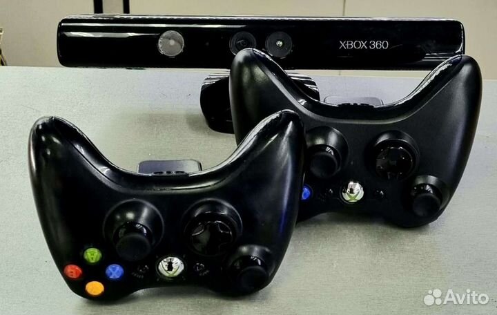 Xbox 360 Slim 250Г freeboot +150игр+кинект+2джойст