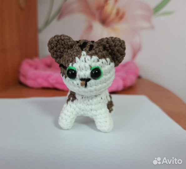 Игрушка котенок