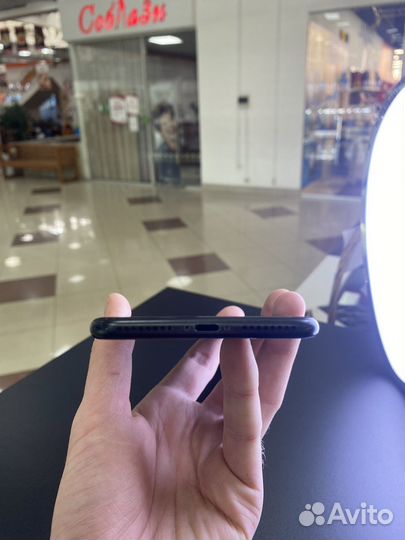 iPhone 7 Plus, 32 ГБ