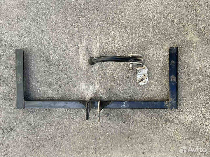 Фаркоп на Volkswagen Polo