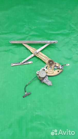 Стеклоподъемник перед левый Mitsubishi Pajero Spor