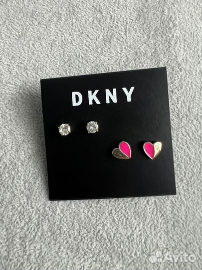 Серьги dkny гвоздики