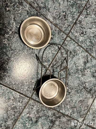 Миска для животных на подставке