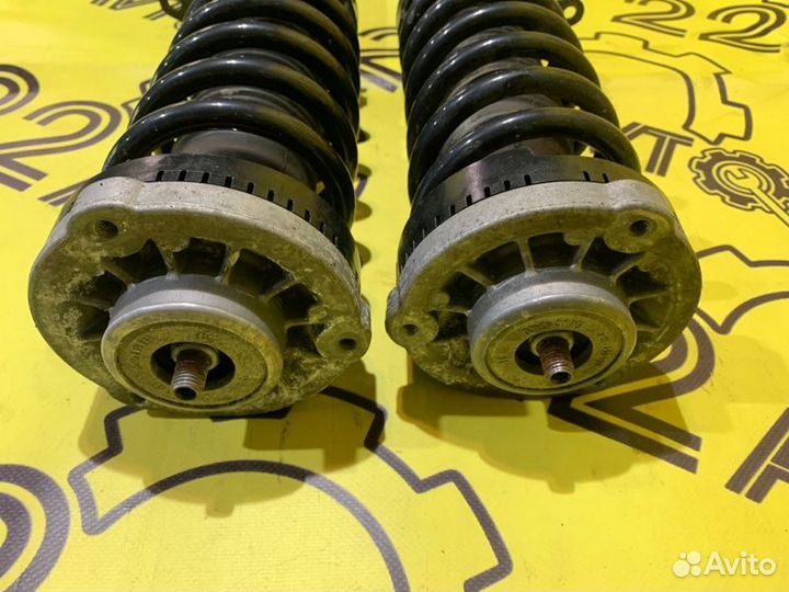 Стойки комплект передние Bmw 535Ix F10 N55B30 2011