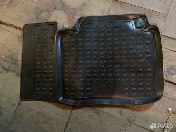 Продам коврики для honda CRV