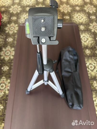 Штатив для фотоаппарата