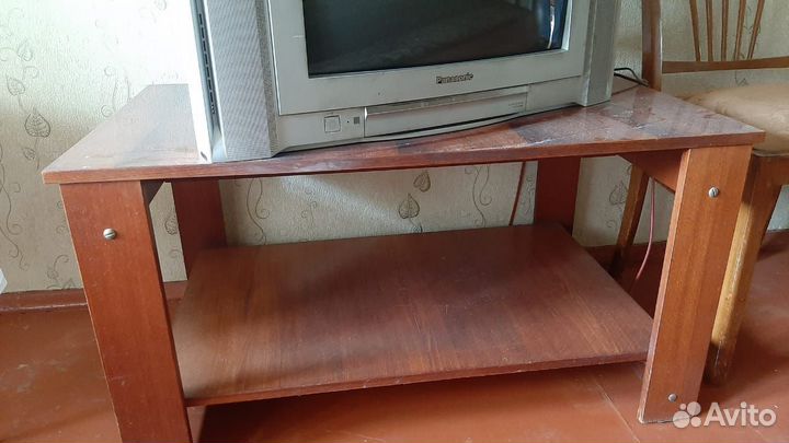 Тумба под тв с полкой