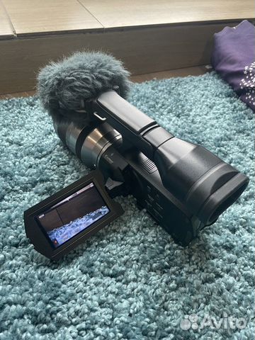 Видеокамера Sony Nex VG 20