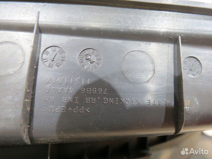 Накладка порога задняя правая Nissan Almera G15