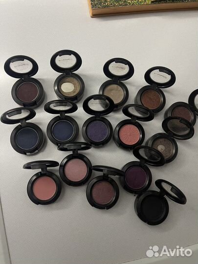 Тени для век