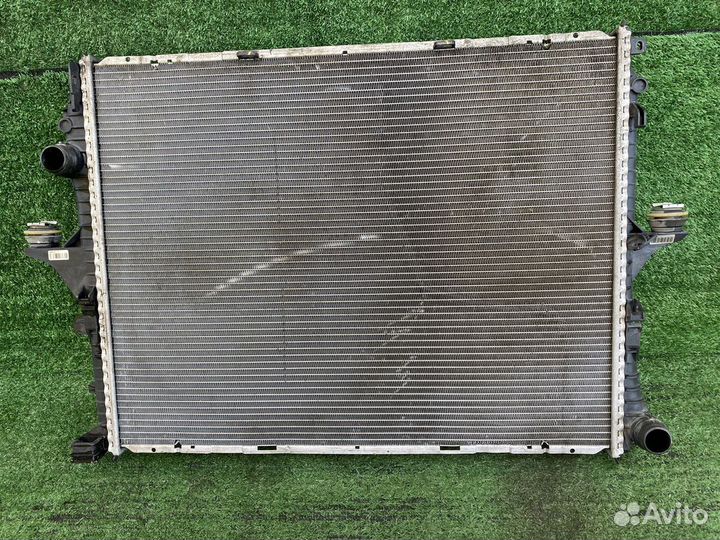 Радиатор охлаждения Porsche Cayenne 957 7LO121253A