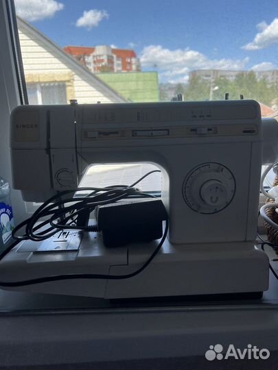 Швейная машина Janome