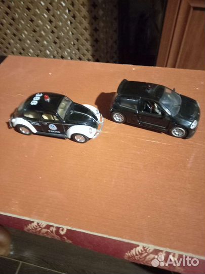 Модель автомобиля 1/32