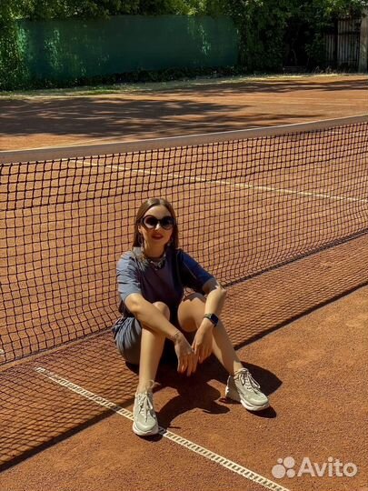 Стилист-имиджмейкер