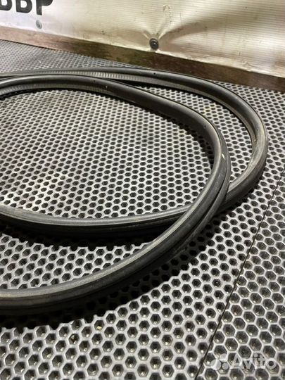 Уплотнитель багажника Bmw 3 E92 N53B30A 2009