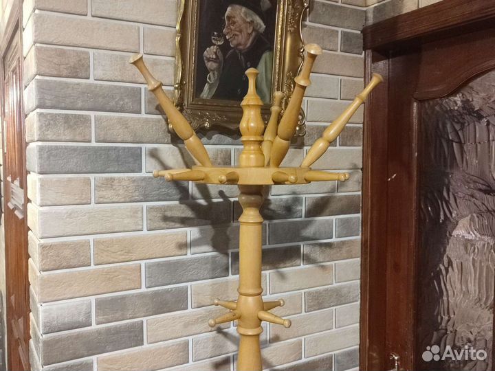 Вешалка напольная