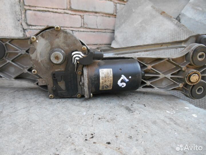 Моторчик дворников BMW E39