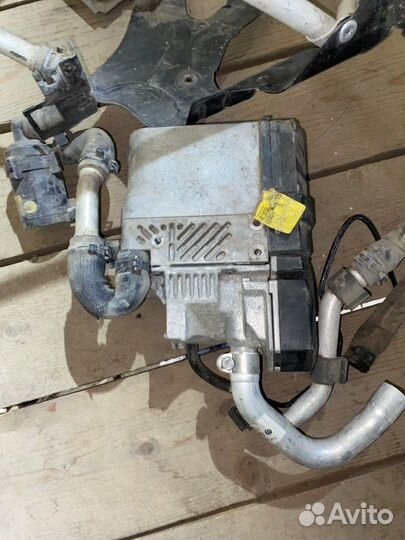 Автономный отопитель Audi Q7 внедорожник 3.0 2007