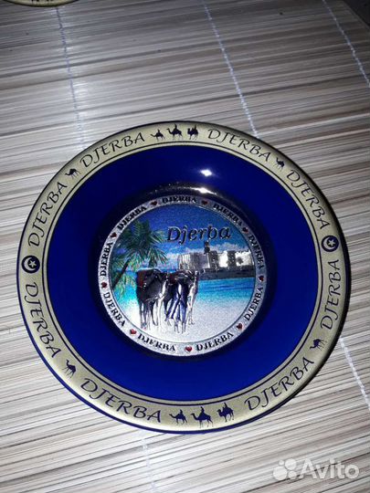 Настенные тарелочки