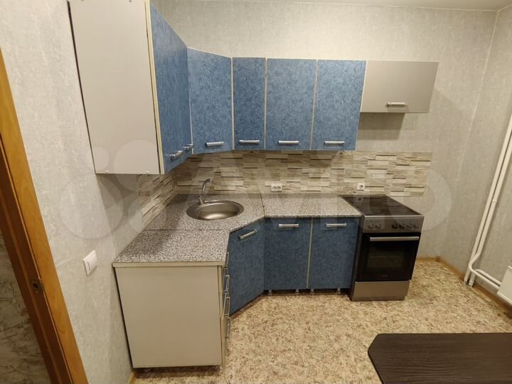 2-к. квартира, 54 м², 3/5 эт.