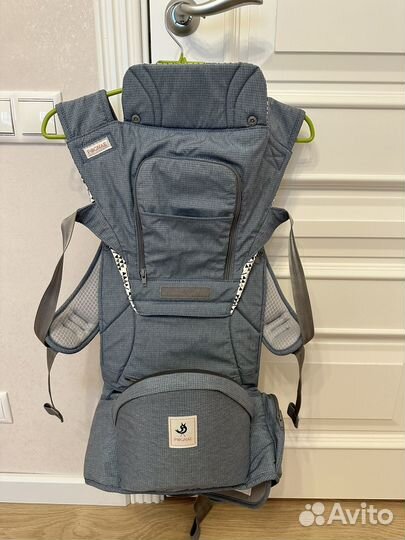 Эргорюкзак и хипсит Pognae