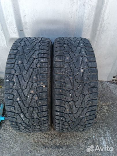 Pirelli Ice Zero 235/55 R17