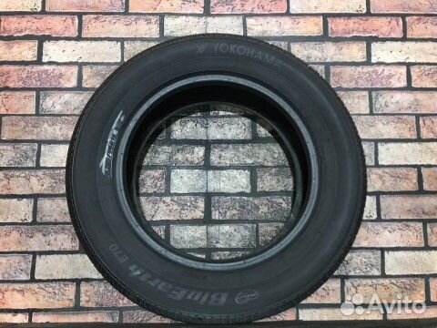 Yokohama BluEarth E70 215/60 R16 95V
