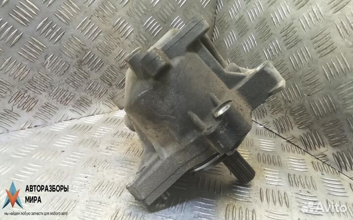 Раздаточная коробка Nissan Qashqai 2008 33100JD600