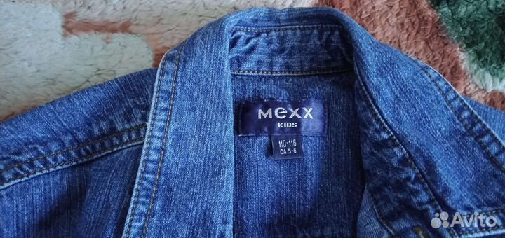 Джинсовая рубашка