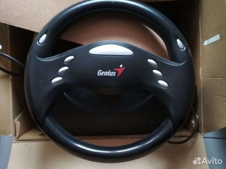 Игровой руль Genius, джойстик