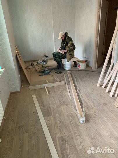 Установка входной двери одностворчатой