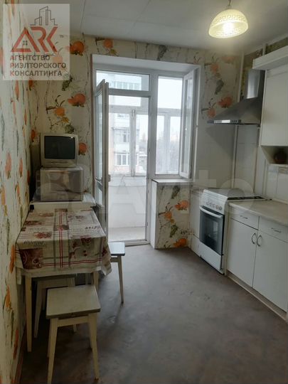 2-к. квартира, 55 м², 4/9 эт.