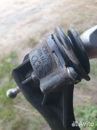 Кулиса Ауди А4