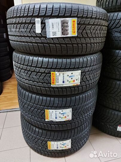 Pirelli Scorpion Winter 285/40 R22 и 325/35 R22