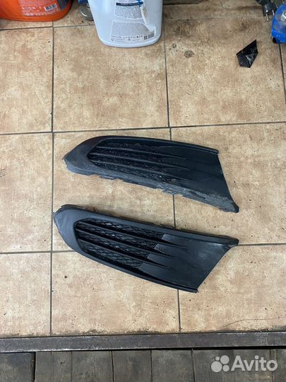 Заглушки в бампер VW Polo