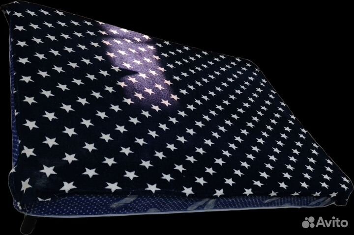 Кровать двухспальная с матрасом 140 200