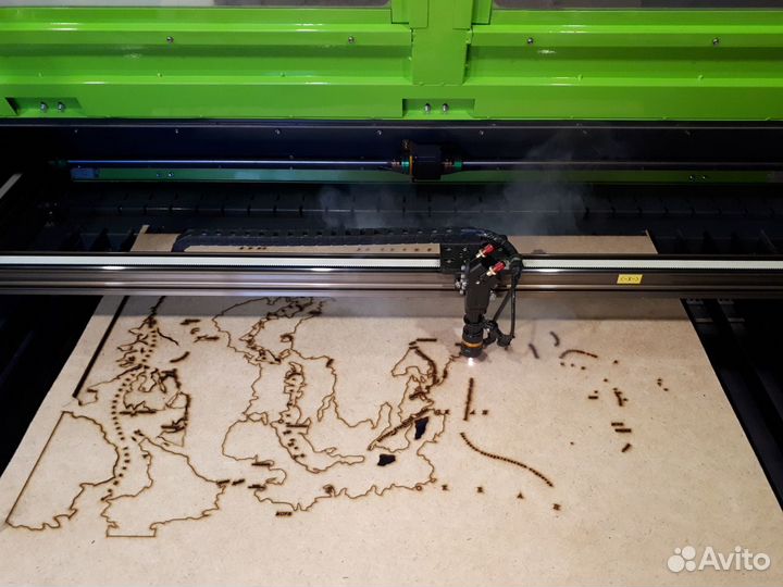 Лазерная резка фанеры