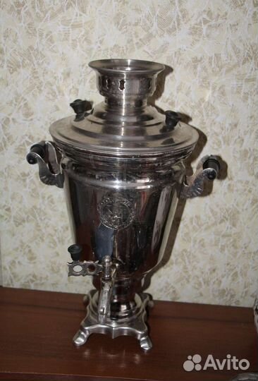 Самовар Электрический 60 лет СССР 4 литра. 1982 г