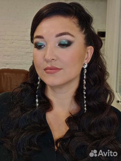 Макияж, Прическа