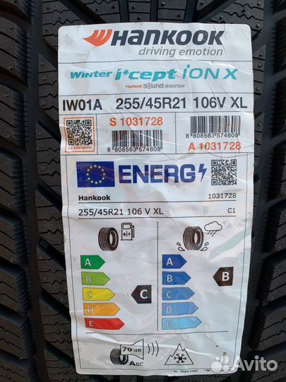 Hankook Winter i'cept iON X IW01A 255/45 R21